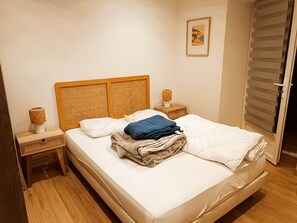 1 bedroom, iron/ironing board, WiFi