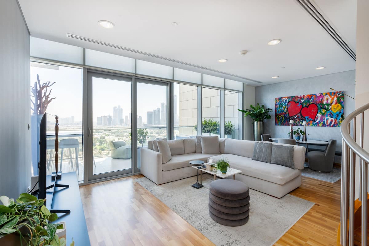 Luxury Apartment, Balcony, Garden View | Living area