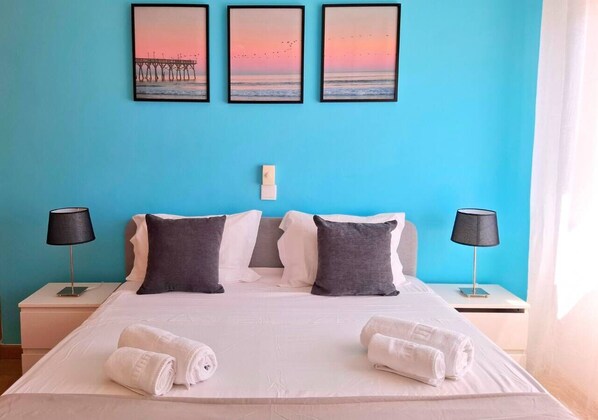 1 bedroom, iron/ironing board, internet, bed sheets