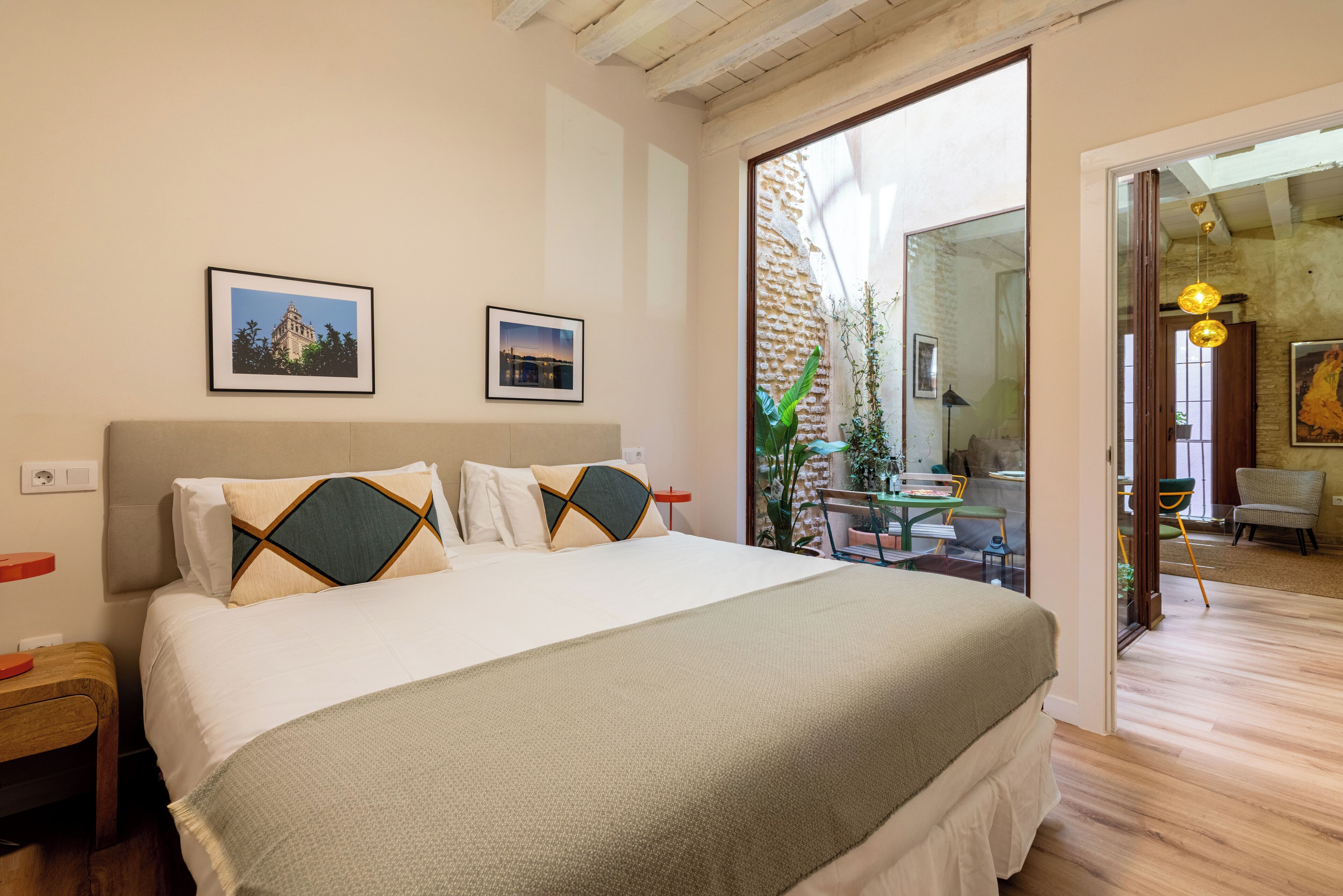 Design Apartment, Patio, Courtyard View | 1 bedroom, laptop workspace, blackout curtains, soundproofing