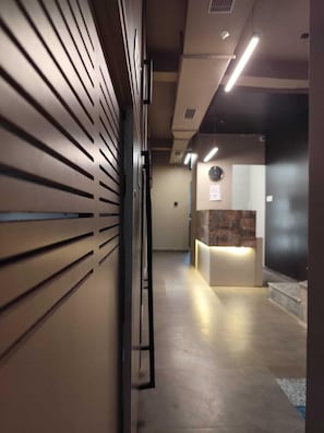 Comfort Cabin, Multiple Bedrooms, City View | Laptop workspace, free WiFi