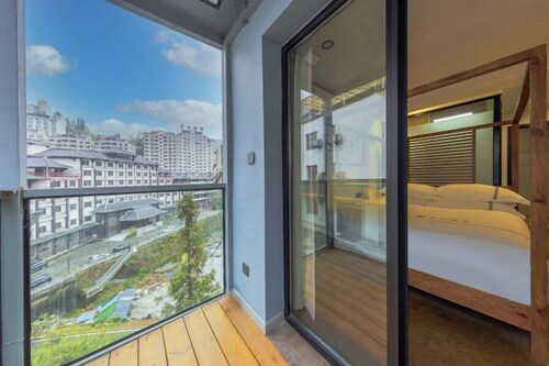 Shennongjia Nsnshan Youran Hotel