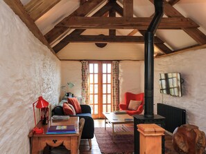 Living area - The Granary (Totnes)