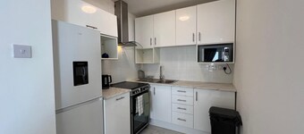 Seaview Apartment in Charming Onchan - Sleeps 4, Fast WiFi