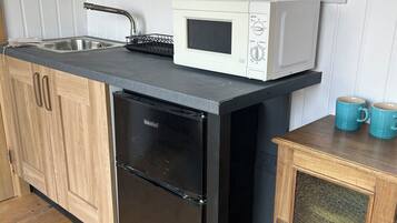 Fridge, microwave, toaster