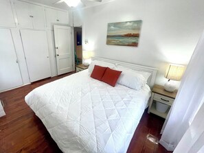 2 bedrooms, desk, iron/ironing board, free WiFi