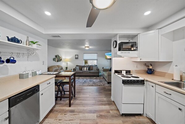 Microwave, oven, stovetop, dishwasher