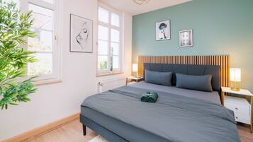 2 bedrooms, in-room safe, iron/ironing board, travel cot