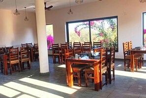 Dining - Thour Nautre Resorts (Bali)