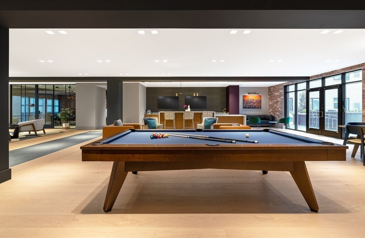 Photo 13 of Designer Luxury in Center City