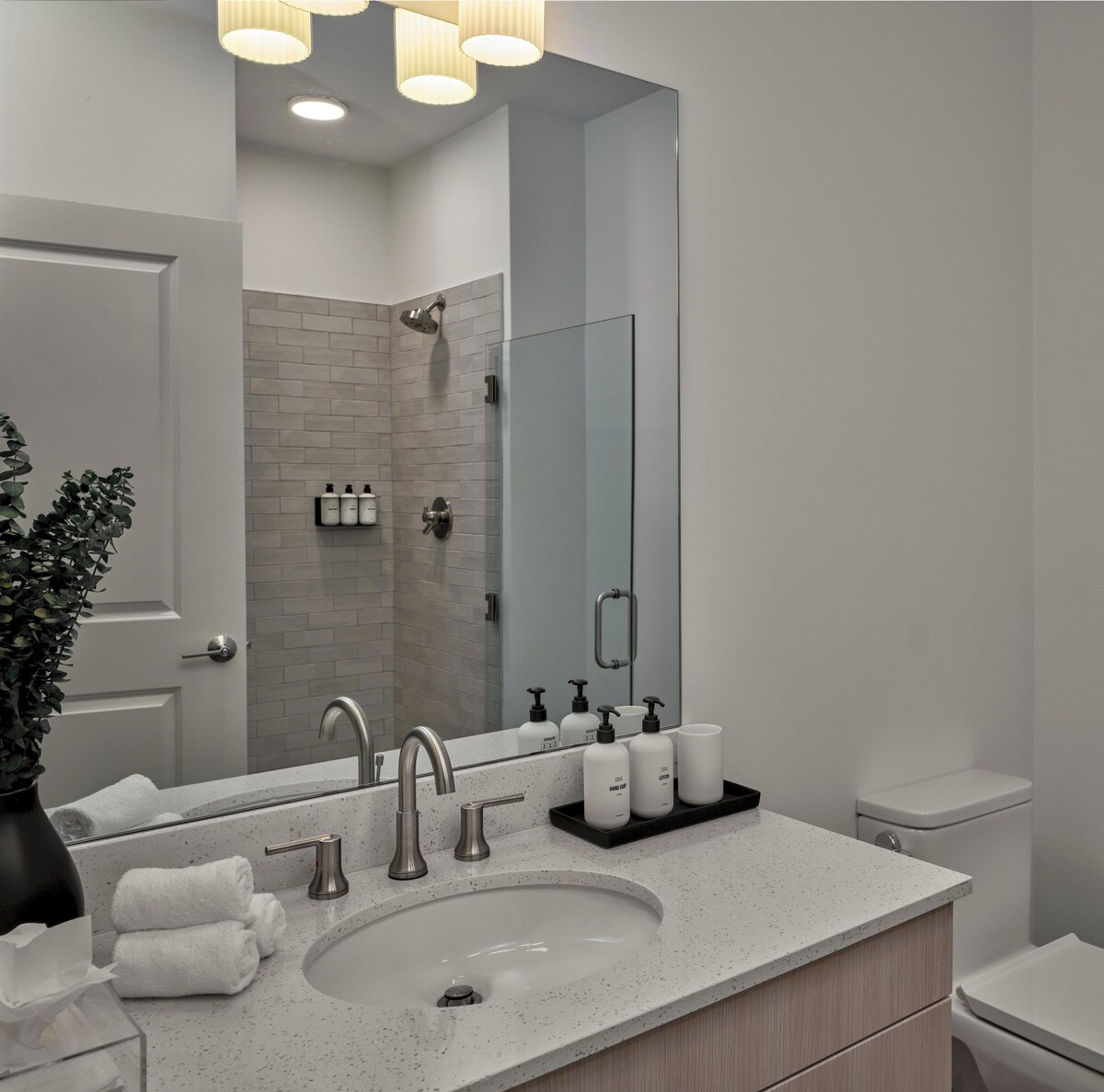 Photo 32 of Designer Luxury in Center City