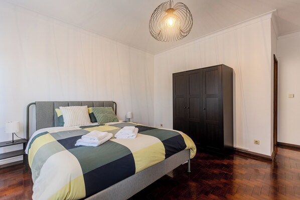 5 bedrooms, free WiFi