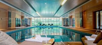Nine Cloud Homestead Resort Hotel