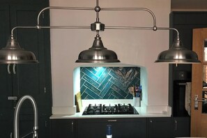 Apartment | Dapur peribadi | Peti sejuk, ketuhar gelombang mikro, ketuhar, dapur