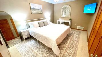 1 bedroom, iron/ironing board, free WiFi, bed sheets