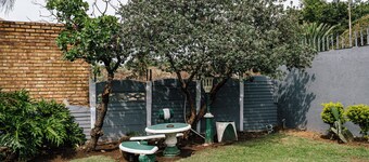Pleasant apartment with WiFi in Germiston