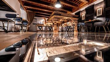 包每日全套早餐