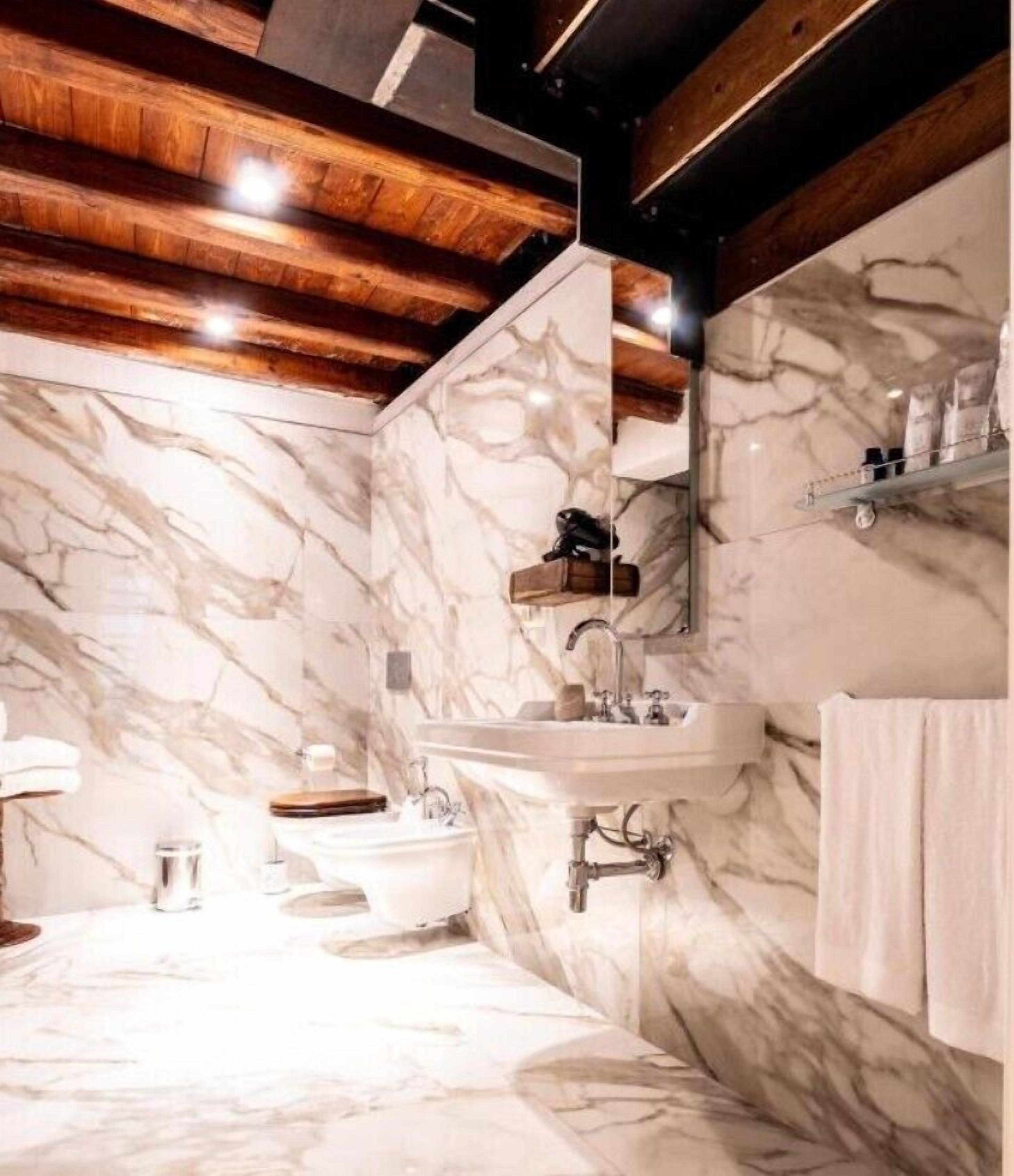 Foto - Hotel D H Lawrence