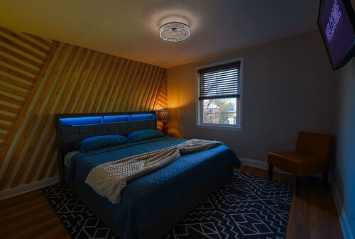Treehouse Suite | King BR | Spa bath | Calm Energy