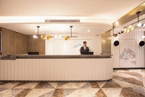 Unclassified image, 3 of 16, button - Super 8 Hotel (Beijing Peking University Hospital Gaomidian North Subway Station) (Beijing)