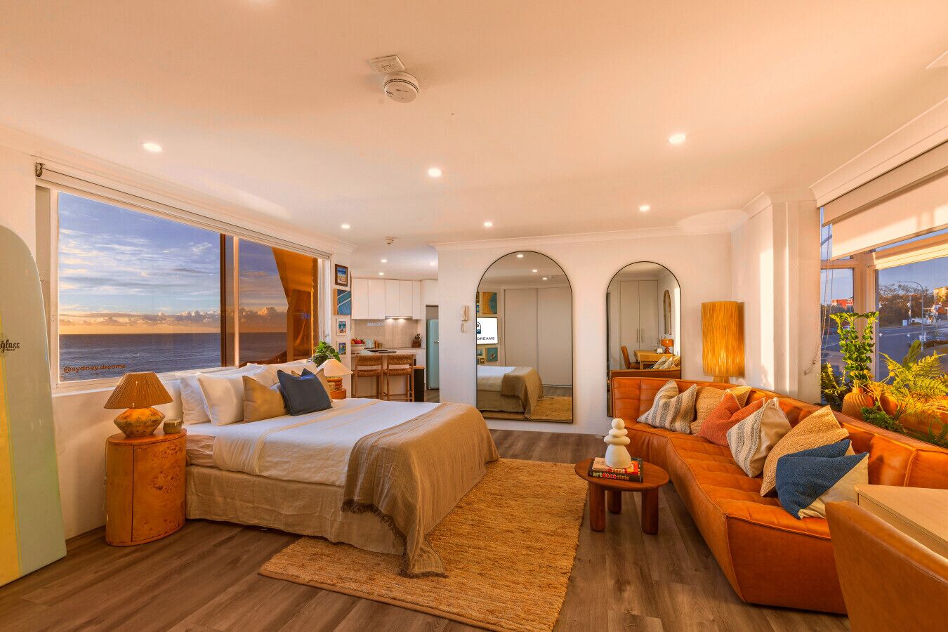 1 chambre, bureau, fer et planche à repasser, Wi-Fi