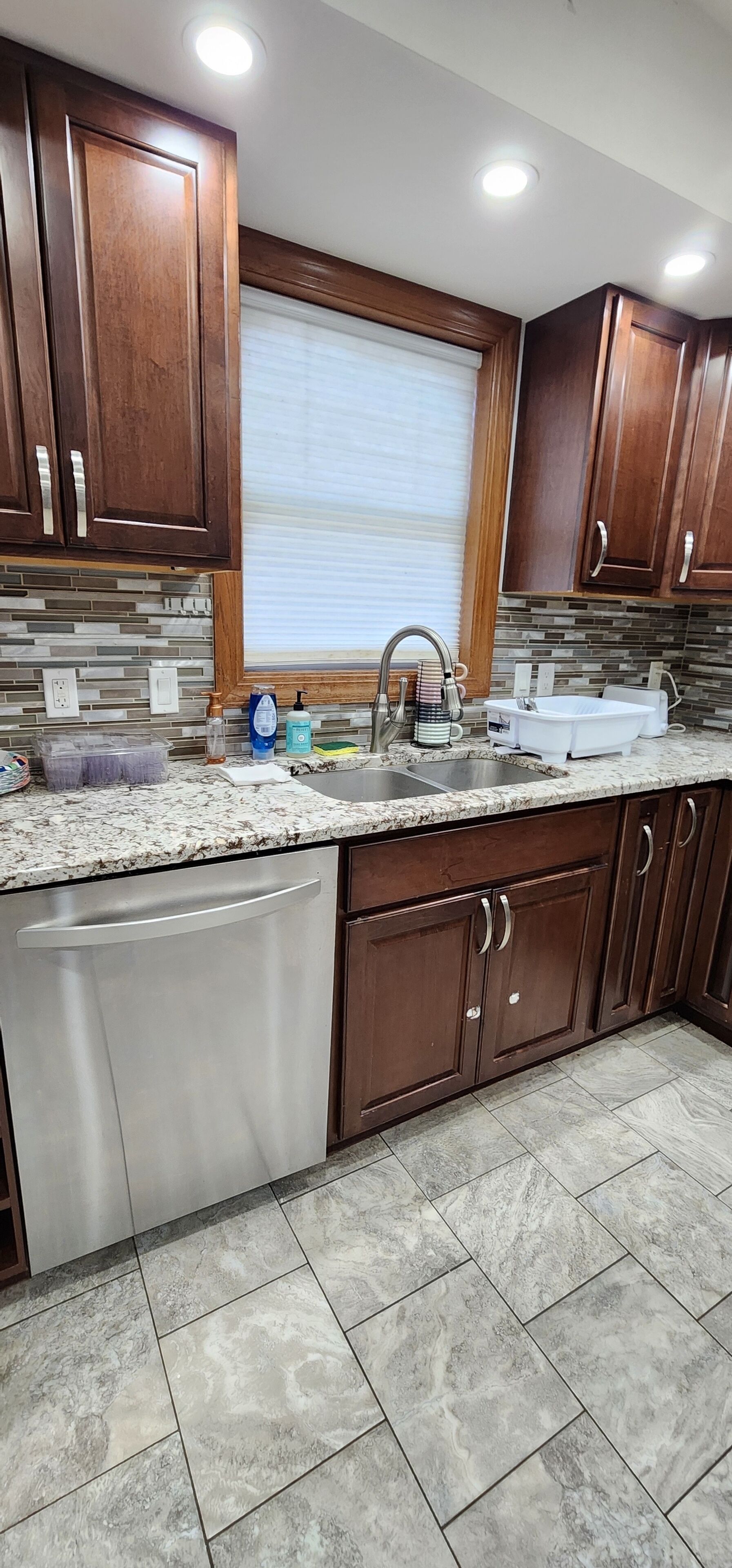 Microondas, horno y placa de cocina