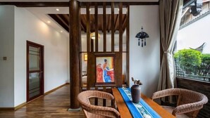 Unclassified image, 5 of 35, button - Shanyushe Renwen Boutique Inn (Lijiang)