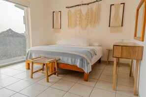 3 bedrooms, WiFi, bed sheets - Oceanview Condo - Santa Cruz (Tangolunda)