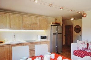 Diskmaskin och kaffe- och tebryggare