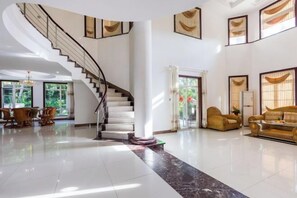 Room - Renda Holiday Apartment (Sanya)