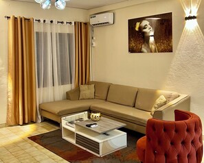 Living area - Large furnished apartment in Bastos (Yaoundé)