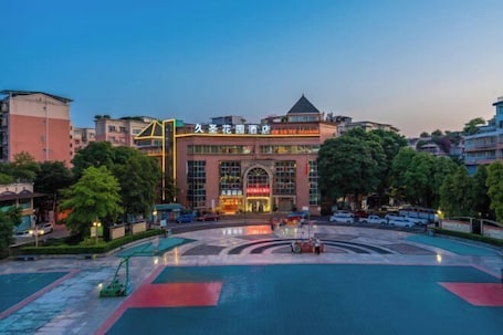 Exterior. Jiusheng Garden Hotel