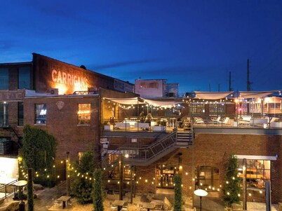 Urban Luxury Retreat:Mercantile on Morris/1BR/WiFi