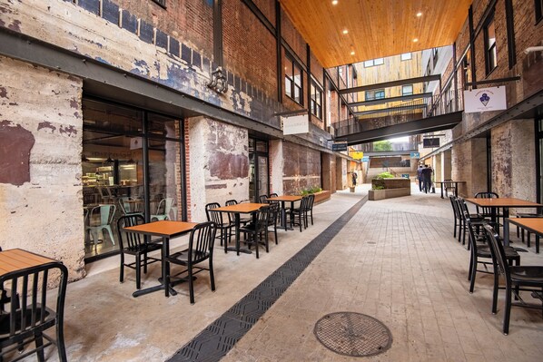 Restauration en plein air