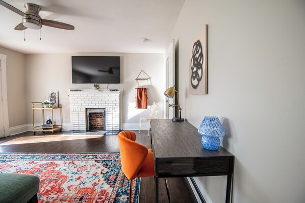 Interior - Avondale Haven: Near it All– WiFi, King Bed & Pets (Birmingham)