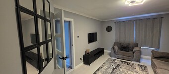 15% Discount for Long Stay*Close to Edinburgh*