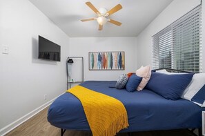 6 chambres, bureau, fer et planche à repasser, Wi-Fi gratuit