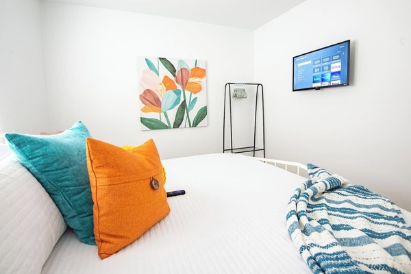 1 bedroom, desk, iron/ironing board, free WiFi