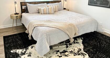 Pet Friendly Stay | Vulcan’s Hideout B1 | King Bed