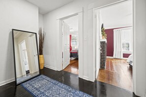 3 habitaciones, tabla de planchar con plancha y wifi gratis 