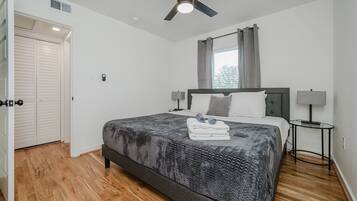 8 chambres, fer et planche à repasser, Wi-Fi gratuit, draps fournis