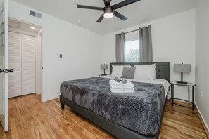 8 chambres, fer et planche à repasser, Wi-Fi gratuit, draps fournis