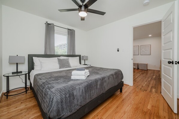 8 bedrooms, iron/ironing board, free WiFi, bed sheets