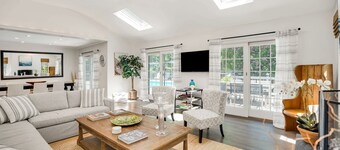 Charming East Hampton Home, Private Heated Pool, Perfect for Families