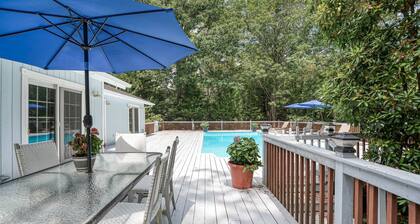 Charming East Hampton Home, Private Heated Pool, Perfect for Families