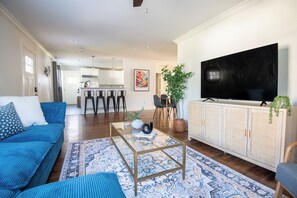 Smart TV, books