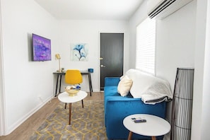 Smart TV, offices
