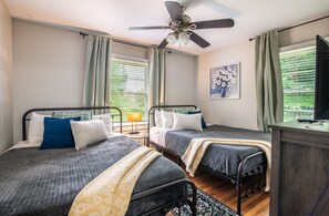 2 chambres, fer et planche Ă repasser, Wi-Fi gratuit, draps fournis