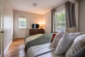 2 chambres, fer et planche Ă repasser, Wi-Fi gratuit, draps fournis