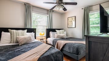 8 bedrooms, iron/ironing board, free WiFi, bed sheets